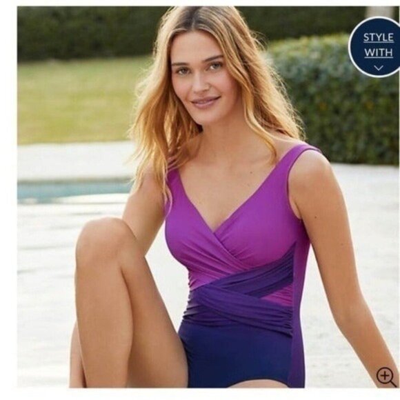 Lands' End Slender wrap tummy control Purple Swimsuit pink - Picture 3 of 6